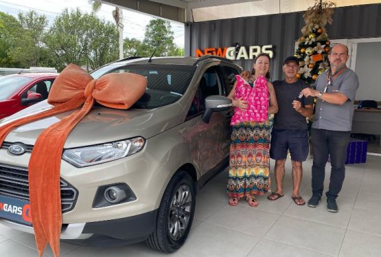  Eroni Camargo e seu esposo Ademir,  Ecosport